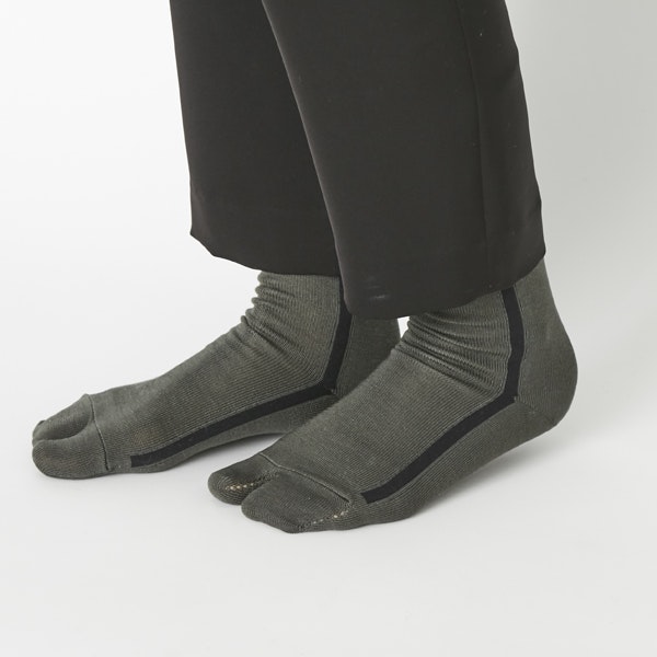 tabito/足袋靴下 -姿勢を正して歩きやすさをサポートする足袋靴下 - スタイルストア