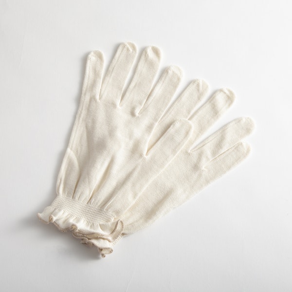 くらしきぬ/シルク手袋 -着け心地が良く肌に優しい、シルク100%のしっとり手袋 - スタイルストア