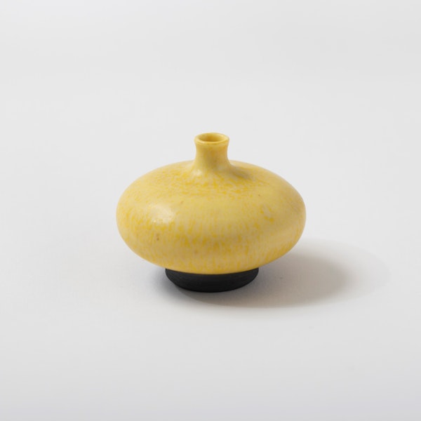 POTPURRI/ART PIECE Flower vase No1