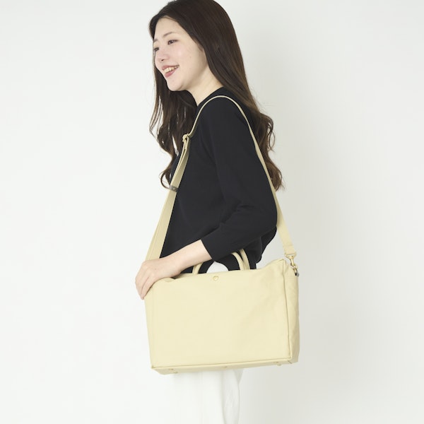 Neutral Gray/ジェーン 2way ショルダーバッグ M -軽いのに