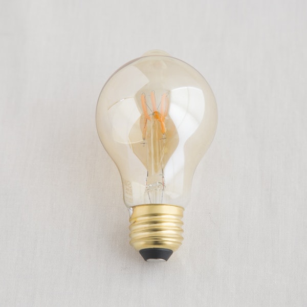 LED SWAN bulb VF BALL -暮らしを美しく照らす電球