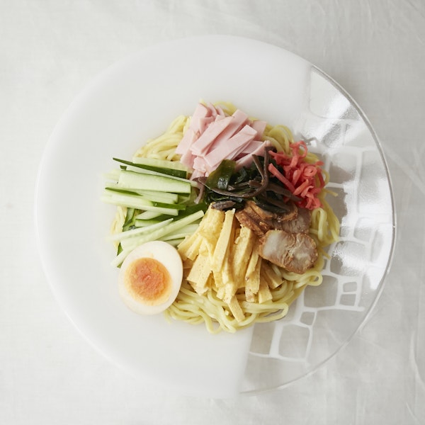 サブロウ/丸鉢 大 白 b -【当店限定】美しい水紋の柄が食卓を