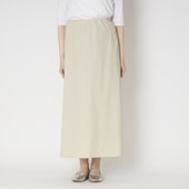 Kilka/さらりと軽い、すっきりシルエットのロングスカート