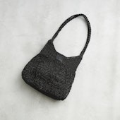 Swaraj/手編みのメタリックマクラメOVAL TOTE