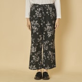 TUTIE./コーデュロイフラワープリントパンツ