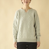 SAIFUKU/ウール100%アラン柄プルオーバー　キーネック