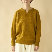 SAIFUKU/ウール100%アラン柄プルオーバー　キーネック