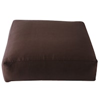 ダークブラウン