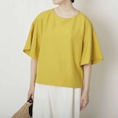 Kilka/洗えてシワになりにくいフレアスリーブブラウス