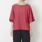 Kilka/洗えてシワになりにくいフレアスリーブブラウス