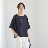 Kilka/洗えてシワになりにくいフレアスリーブブラウス