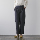 Kilka/洗えるウール混ストレートパンツ